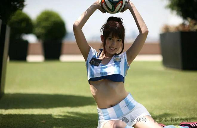 “暗黑志玲”到文化符号的蜕变之路开元棋牌日本女星波多野结衣:从(图6) “暗黑志玲”到文化符号的蜕变之路开元棋牌日本女星波多野结衣:从(图6)